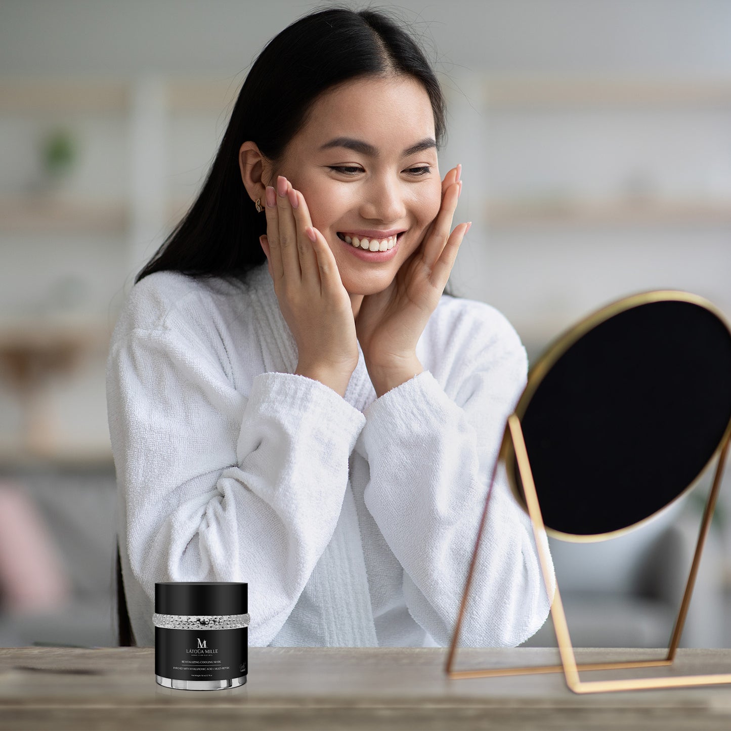 Revitalizing Cooling Mask  Enriched With Hyaluronic Acid + Multi-Peptide